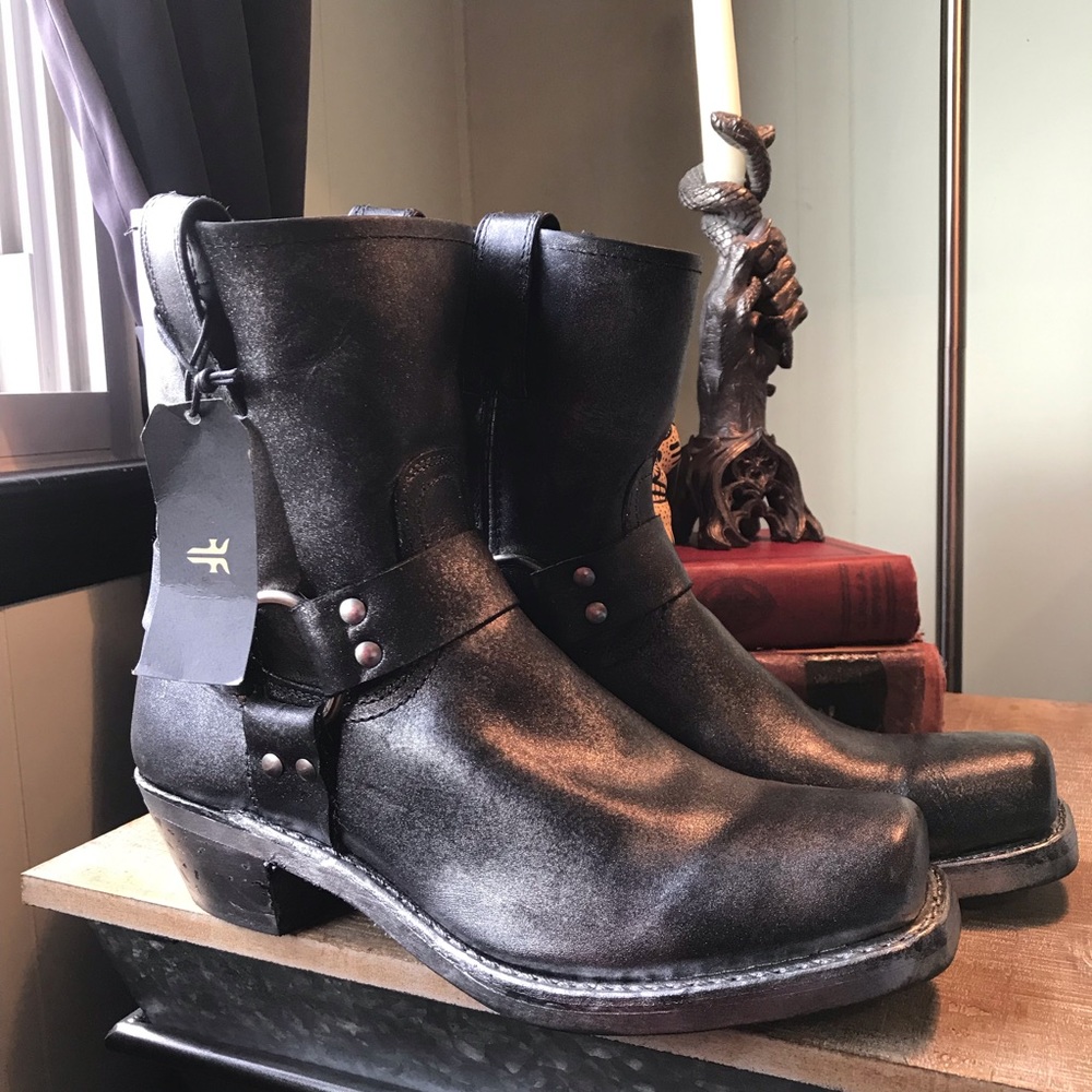 Frye Black Metallic Harness Leather Short Boot 10M